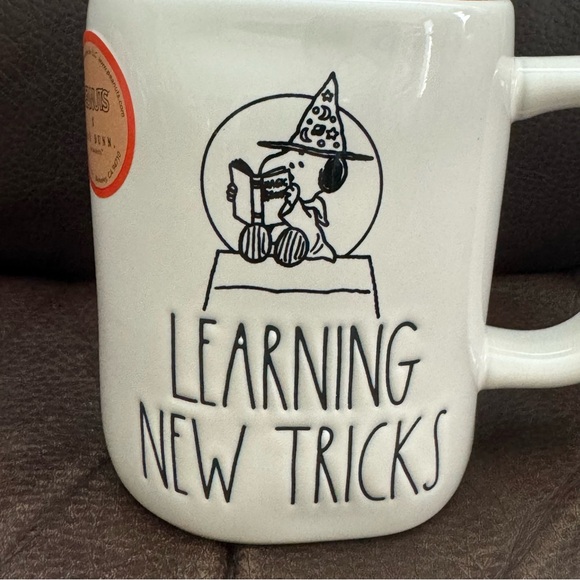 LEARNING NEW TRICKS Snoopy Witch Mug - Rae Dunn Peanuts Halloween Collection - Picture 2 of 6